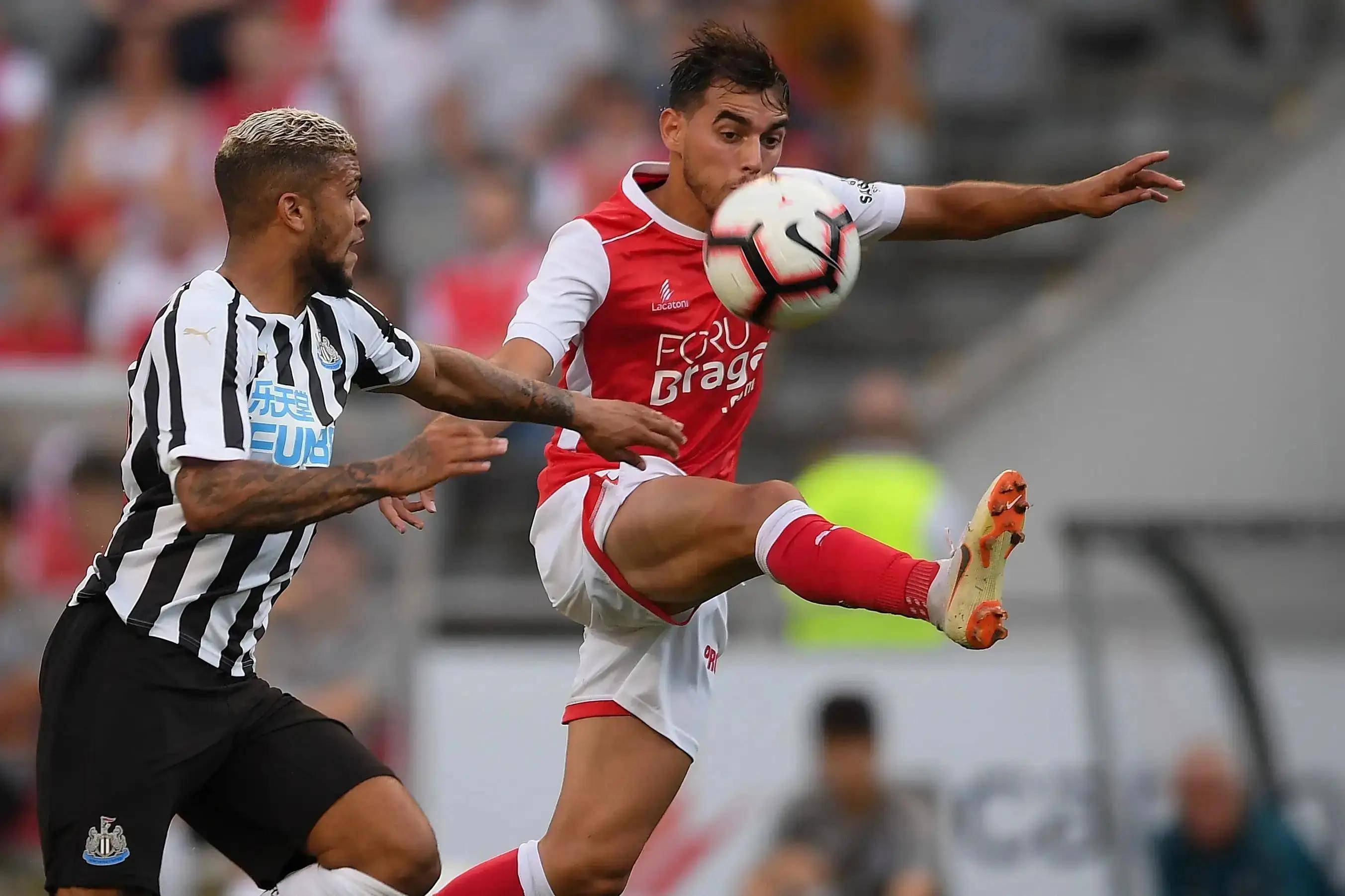 开云体育在线-包含拜仁慕尼黑再度折戟，前景堪忧？的词条