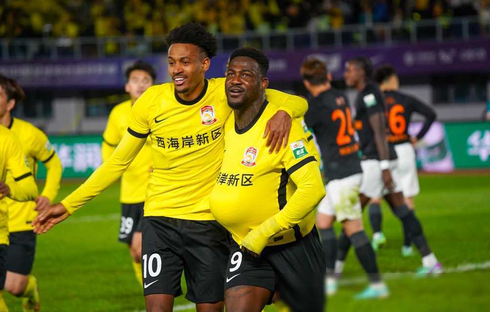 包含国安主场小胜申花，积分继续攀升的词条