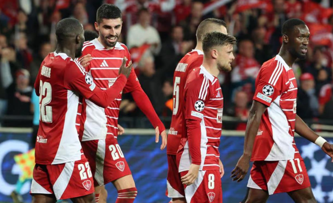 黑马崛起德甲欢呼争夺冠军降临的简单介绍