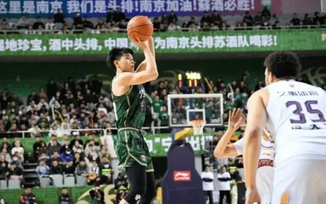 开云官网-江苏男篮连胜存疑，不敌山东队的简单介绍