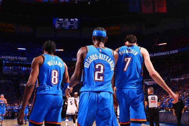 卡尔弗雷德操刀蒂姆邦奇获得胜利，联手击败步行者成功扭转局面的简单介绍