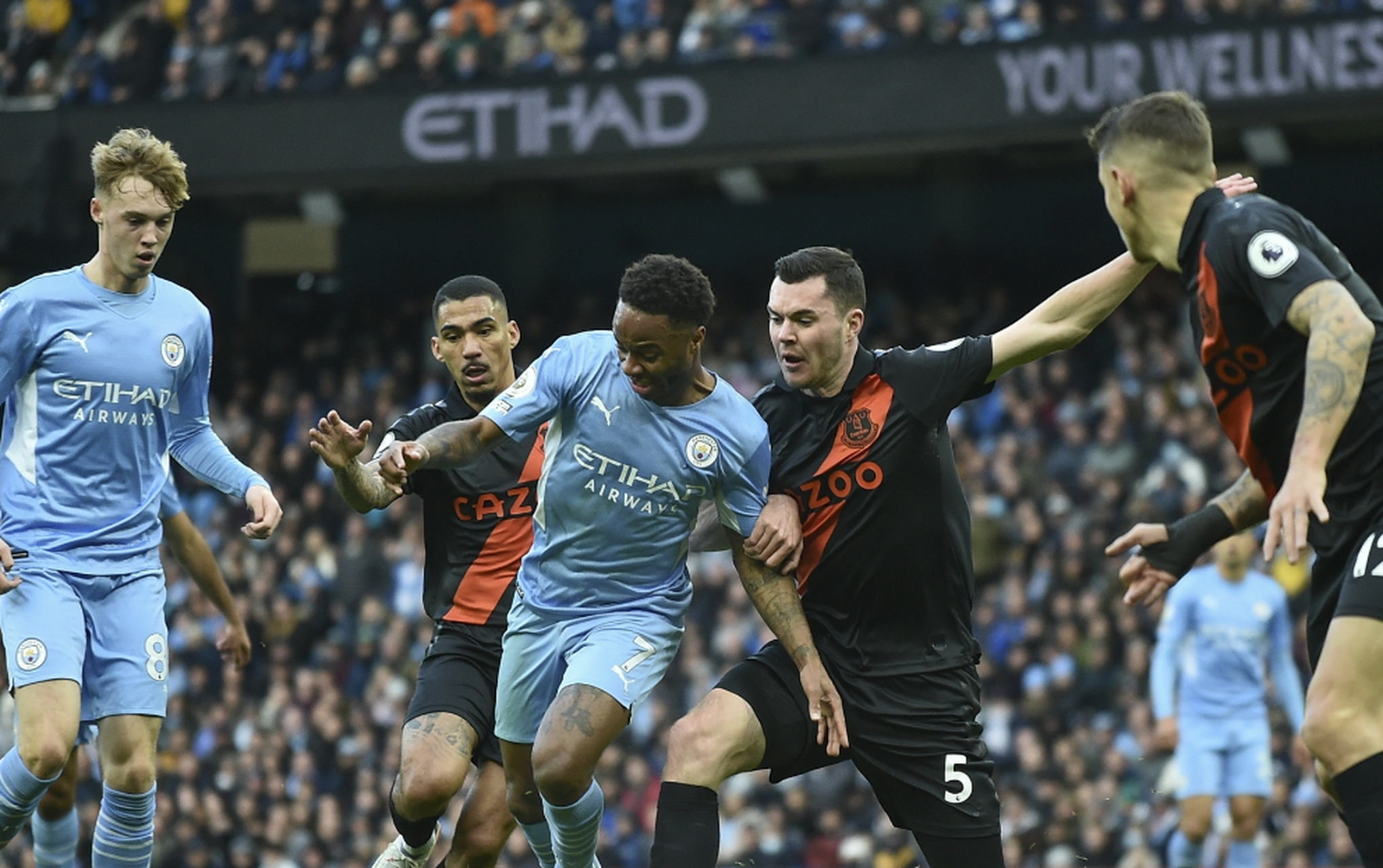 包含阵容强大球队实力逐渐显现的词条