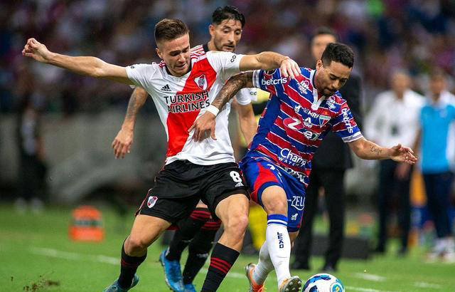 里尔客场战胜对手，保持积分榜前列位置