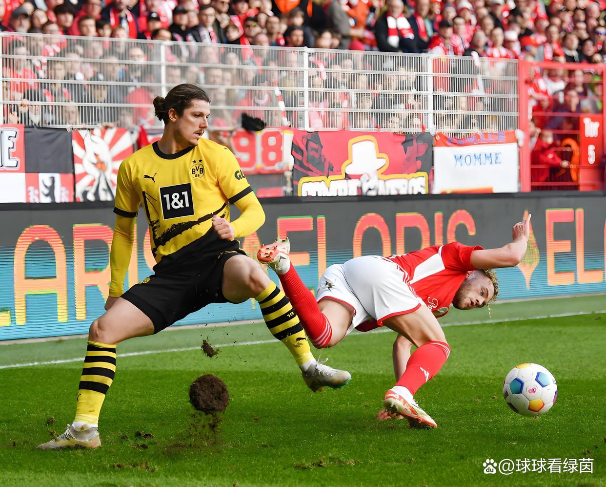 包含切尔西客场大胜,止住连败势头的词条 包含切尔西客场大胜,止住连败势头的词条