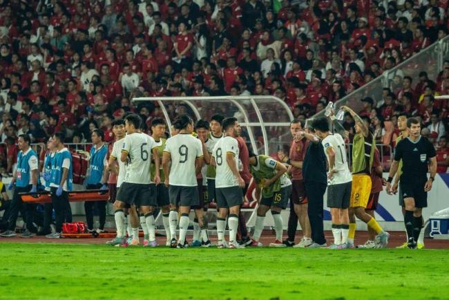 球队斗志昂扬，决心争取胜利