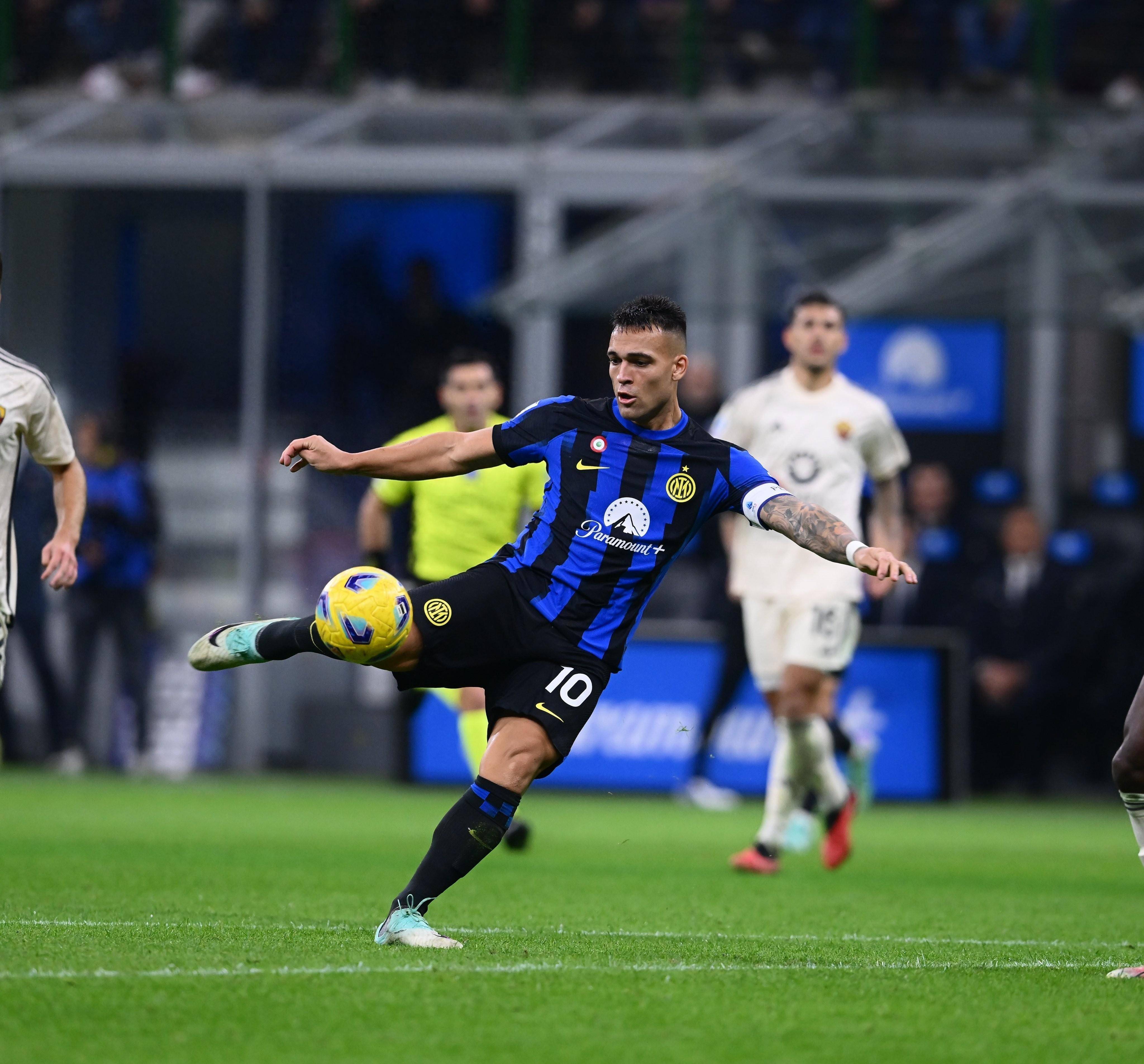 国米绝杀那不勒斯,豪取三分大捷 国米绝杀那不勒斯,豪取三分大捷