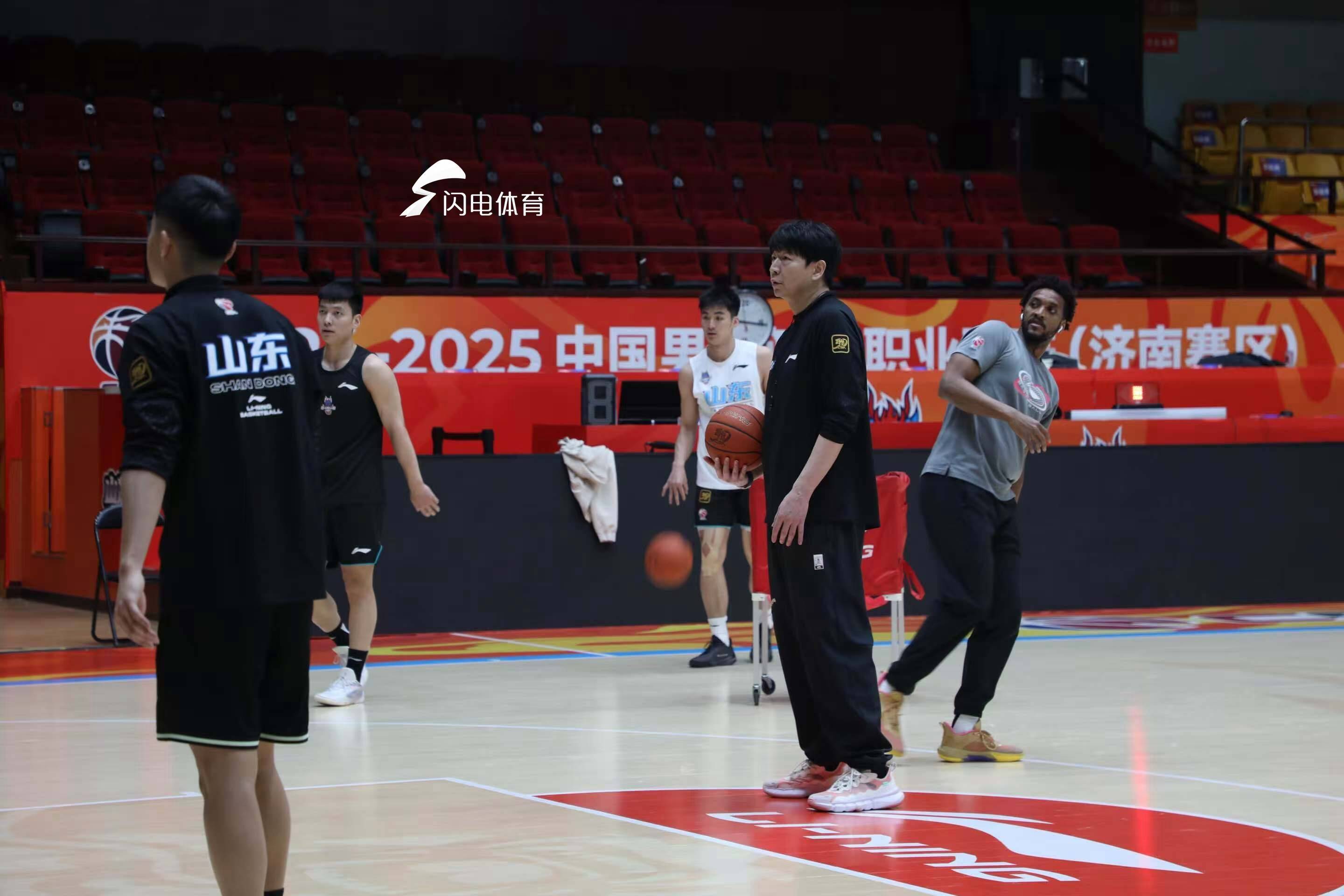 山东鲁能凭借制胜一球，力克对手夺得三分