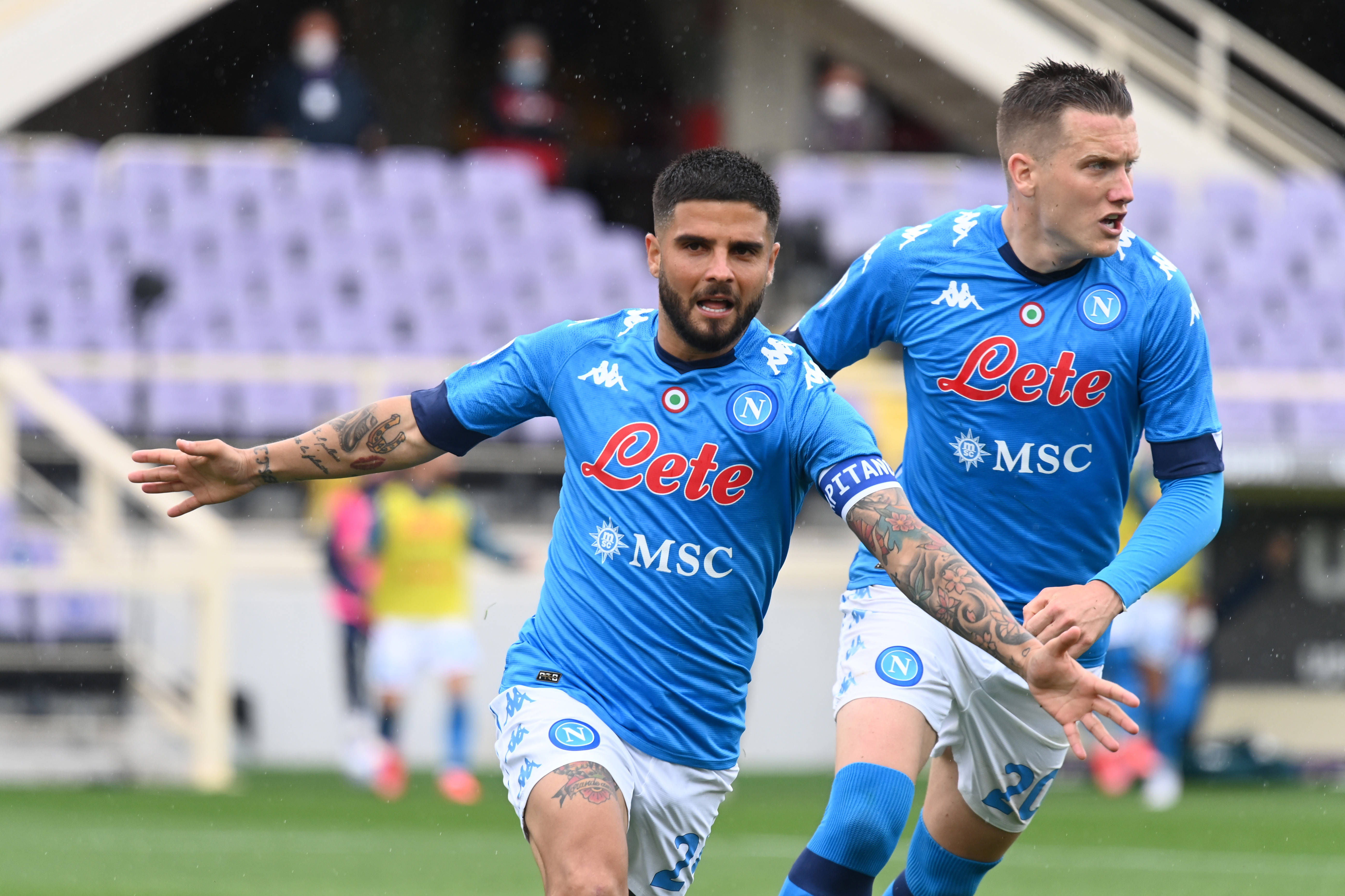 意甲对决：那不勒斯轻取积分