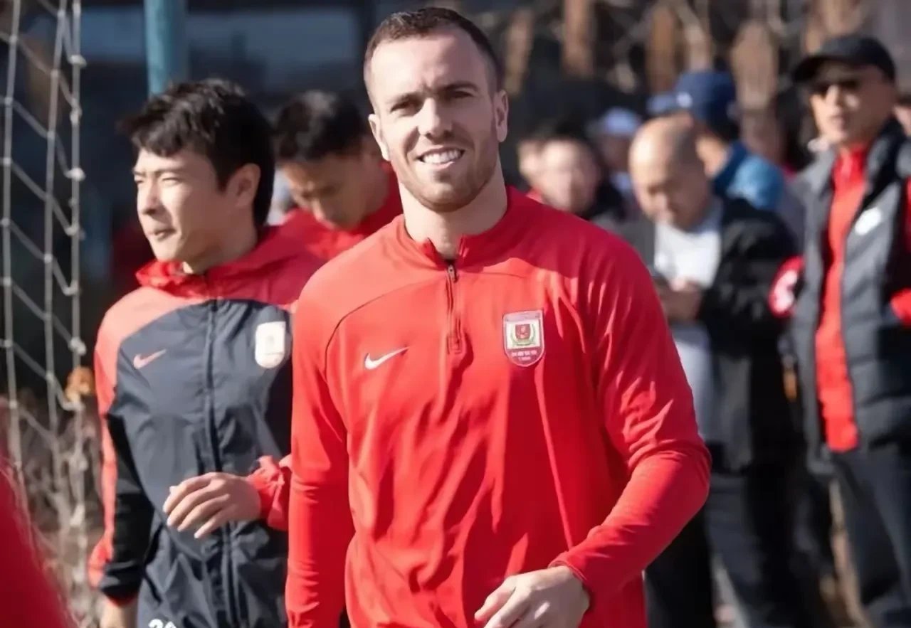 热身赛大比分胜出，国家队霸气登场