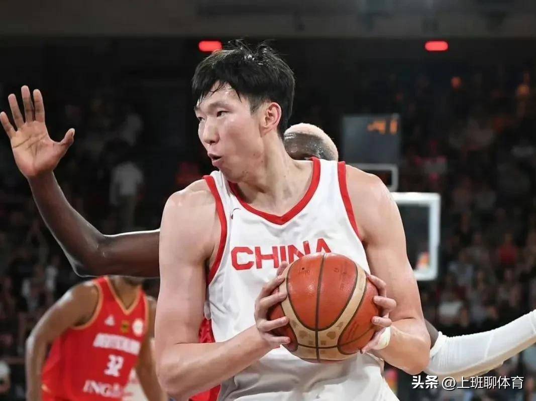 开云体育入口-男篮世界杯决赛诸强交锋，豪情万丈谁主沉浮？