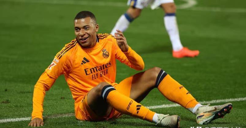 赫塔菲中场核心受伤提前下场，球队困境面临考验的简单介绍