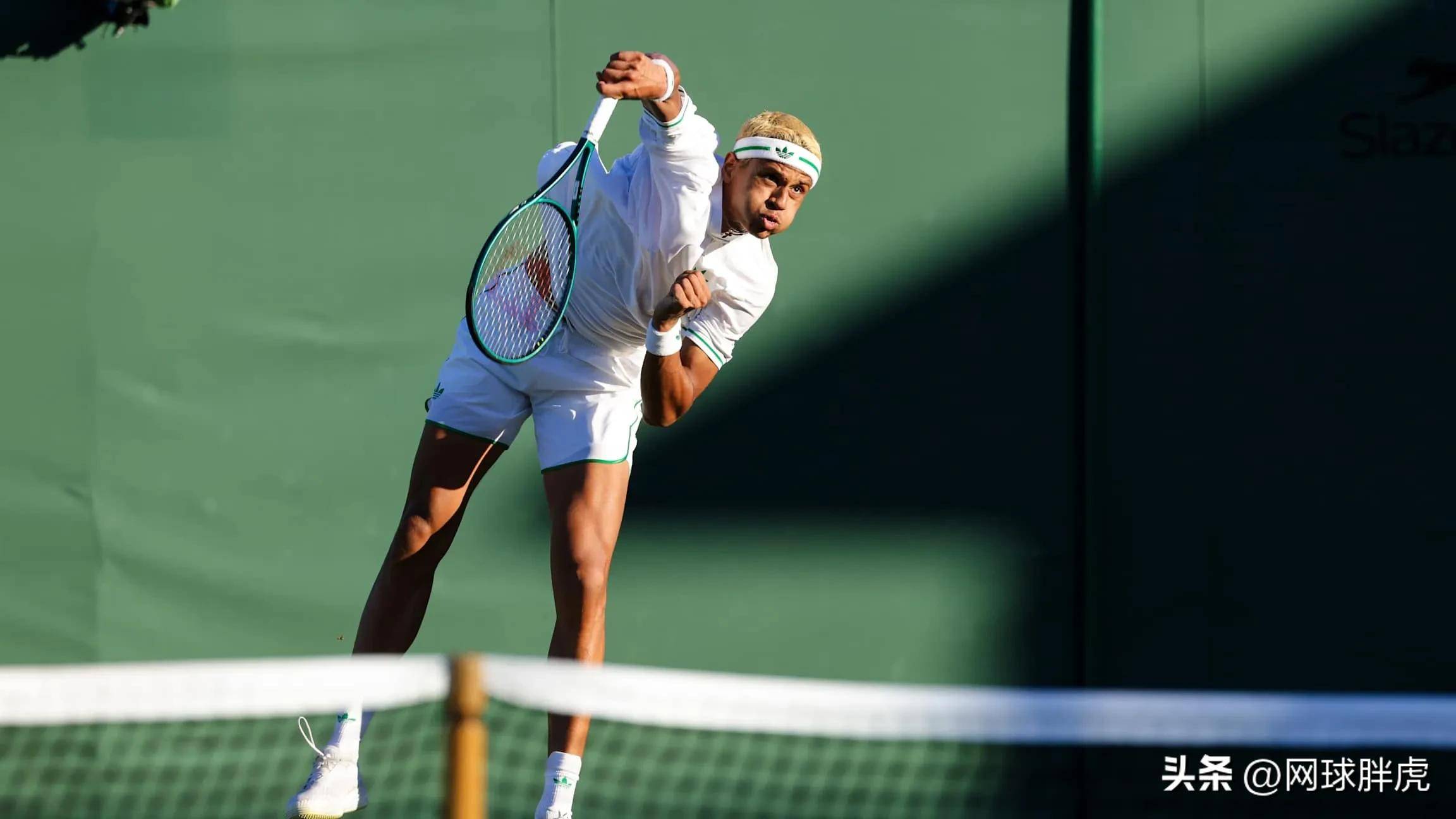 球员个人技术大放异彩，成为焦点的简单介绍