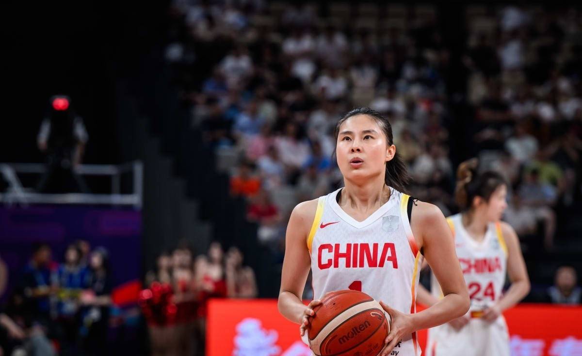 开云体育下载-山东女篮雄姿英发，碾压对手