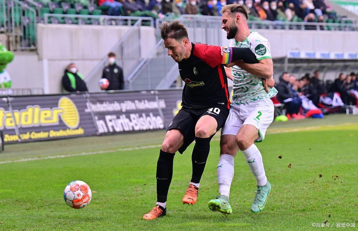 开云下载-法兰克福遭逢连败，陨入德国足球降级区