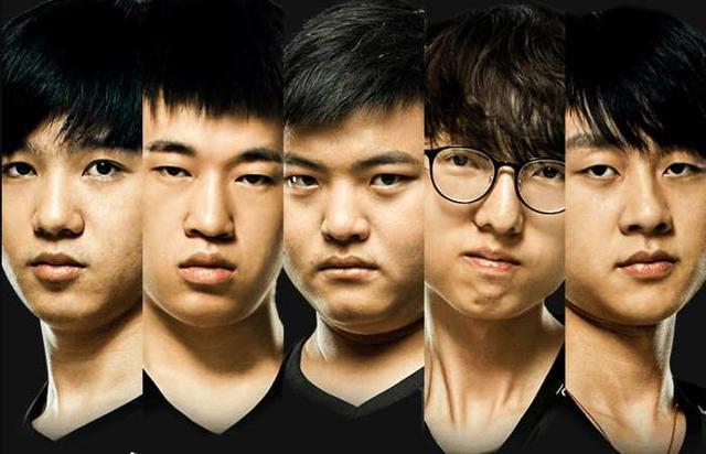 开云体育-TSM横扫BRO，Uzi开启传奇时刻顶尖较量八强赛，技惊四座