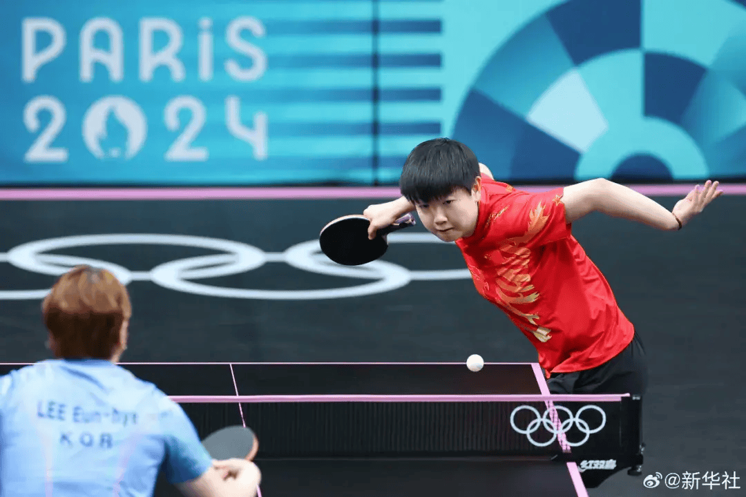 开云体育APP下载-包含FPX横扫DFM，Deft打出惊人五杀宿敌对决成都决赛之夜，强势挺进下一轮的词条