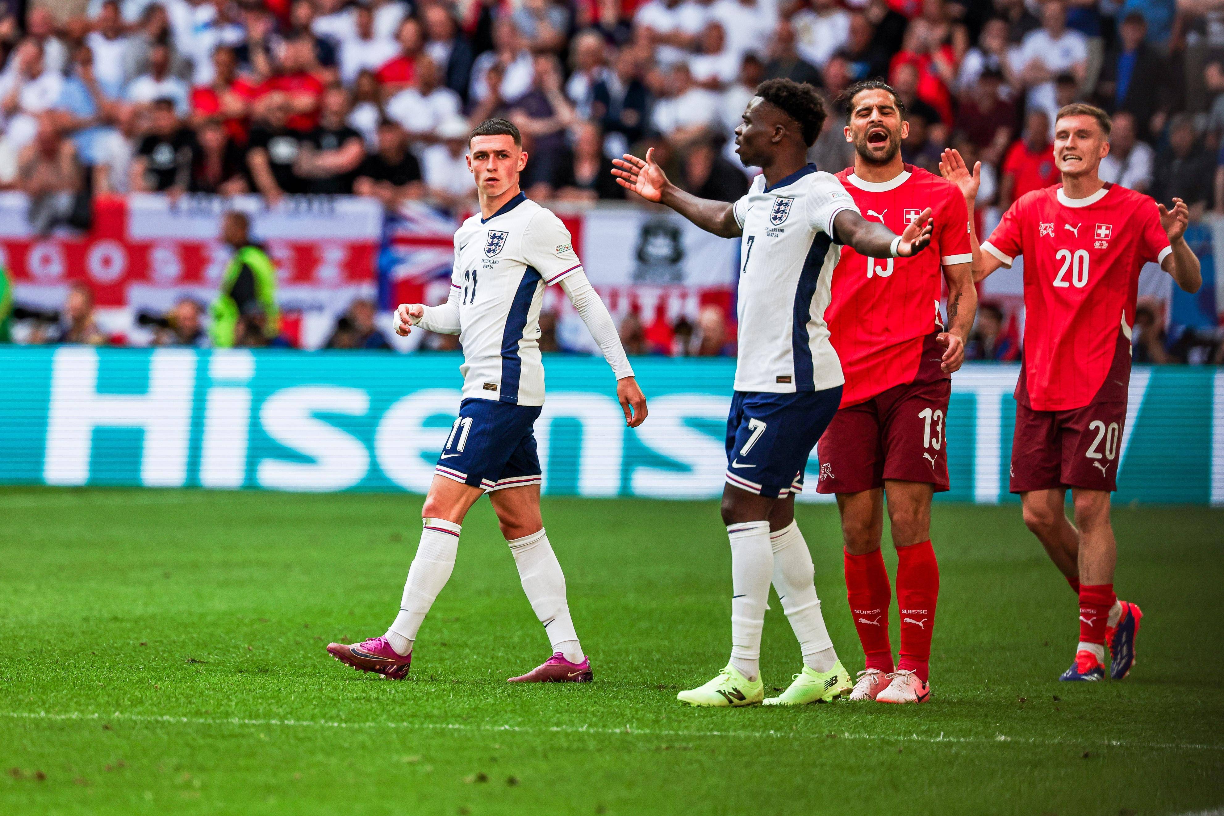 开云下载-欧洲足球强队崭露头角展现实力