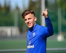 奔走相告，瓦拉多利德力图取得胜利的简单介绍