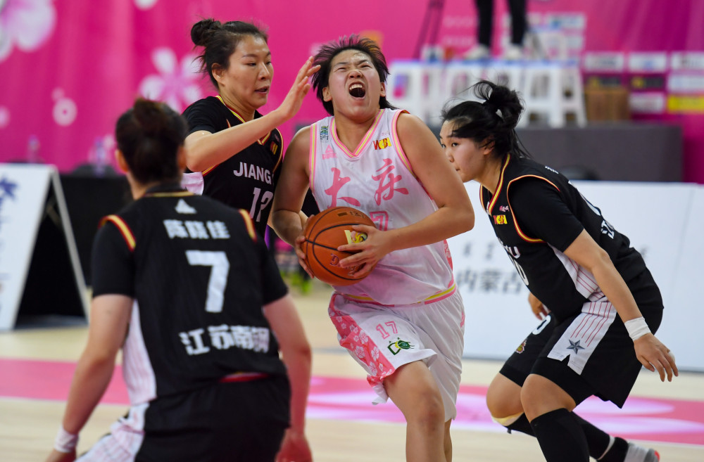 开云体育入口-江苏队完胜广州队，乔治惊艳四座的简单介绍