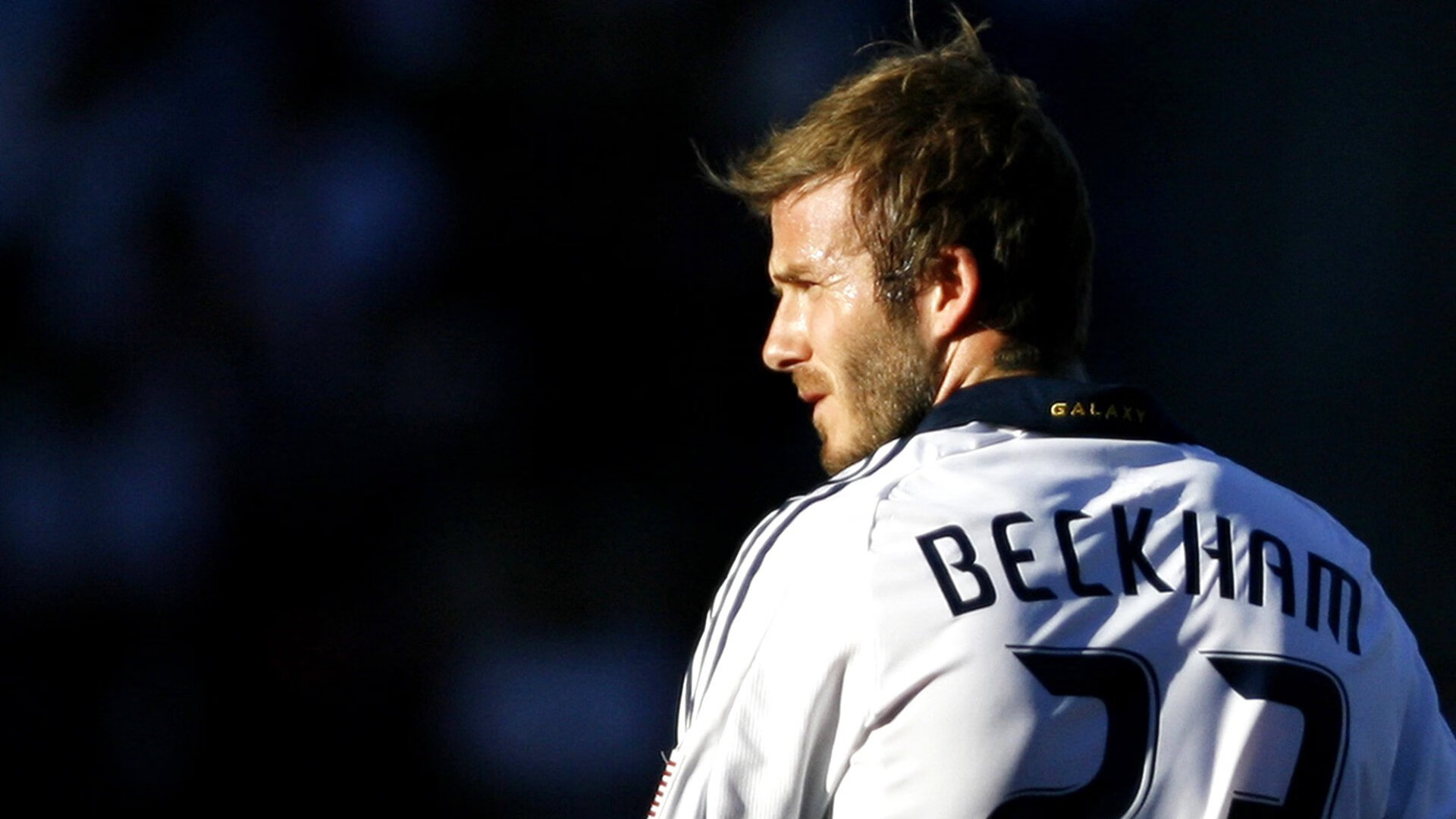 从咖啡豆到黄金战衣,当桑巴遇上钟表匠,门迪用纪录丈量哥伦比亚的足球心跳